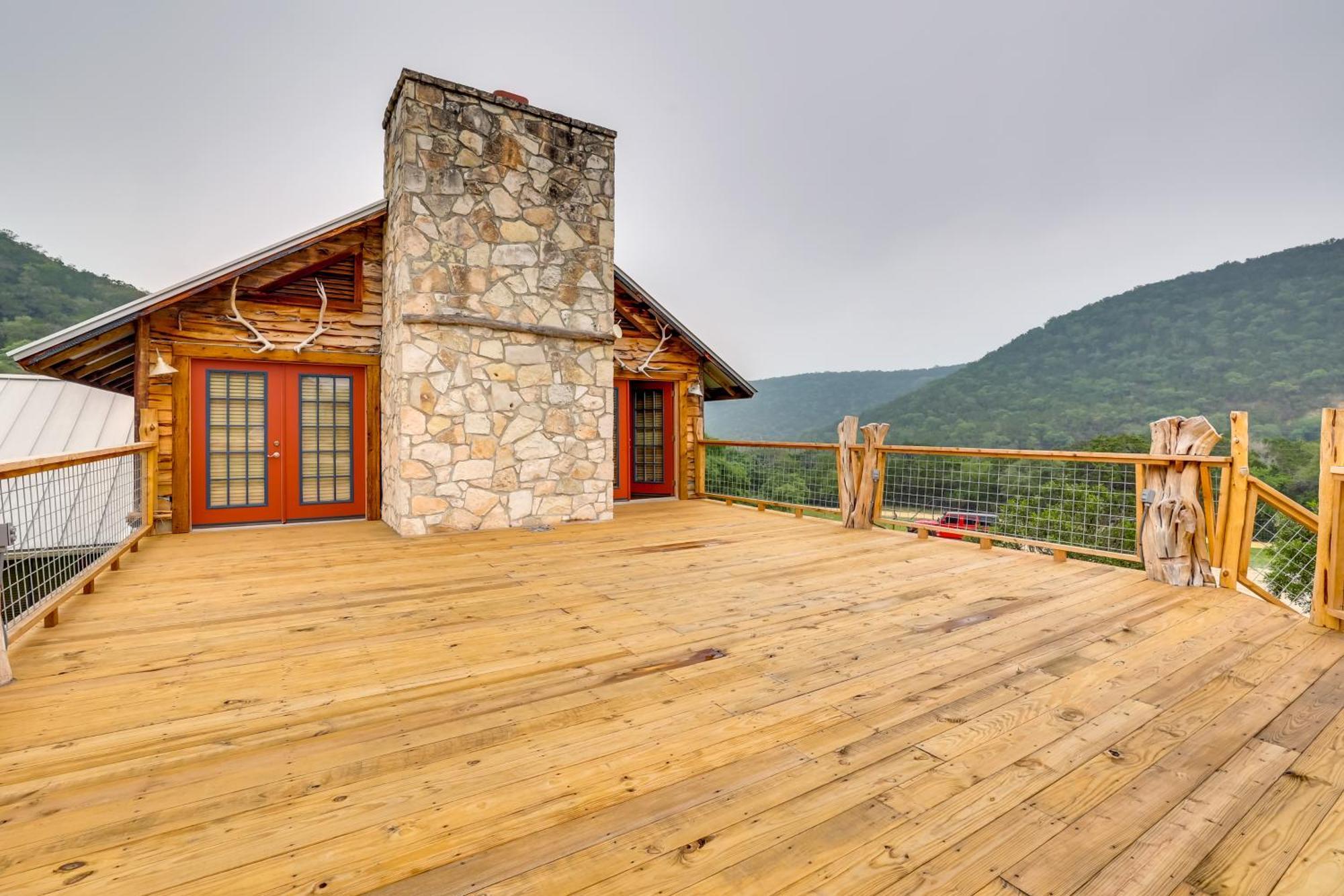 Rural Texas Villa With Hot Tub - Horses Welcome! Tarpley Exterior photo